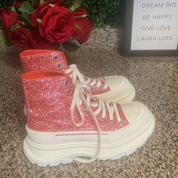 LADIES AUTHENTIC ALEXANDER MCQUEEN GLITTER SNEAKERS - Picture 2 of 8